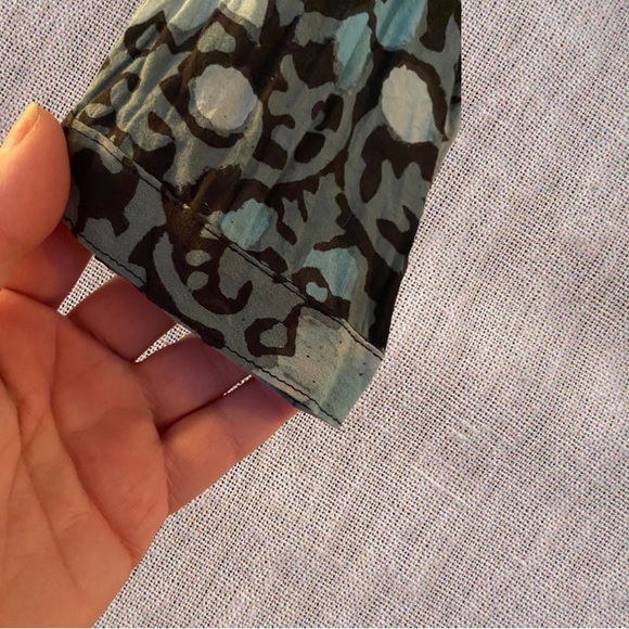 Blouse - Picture 2 of 4